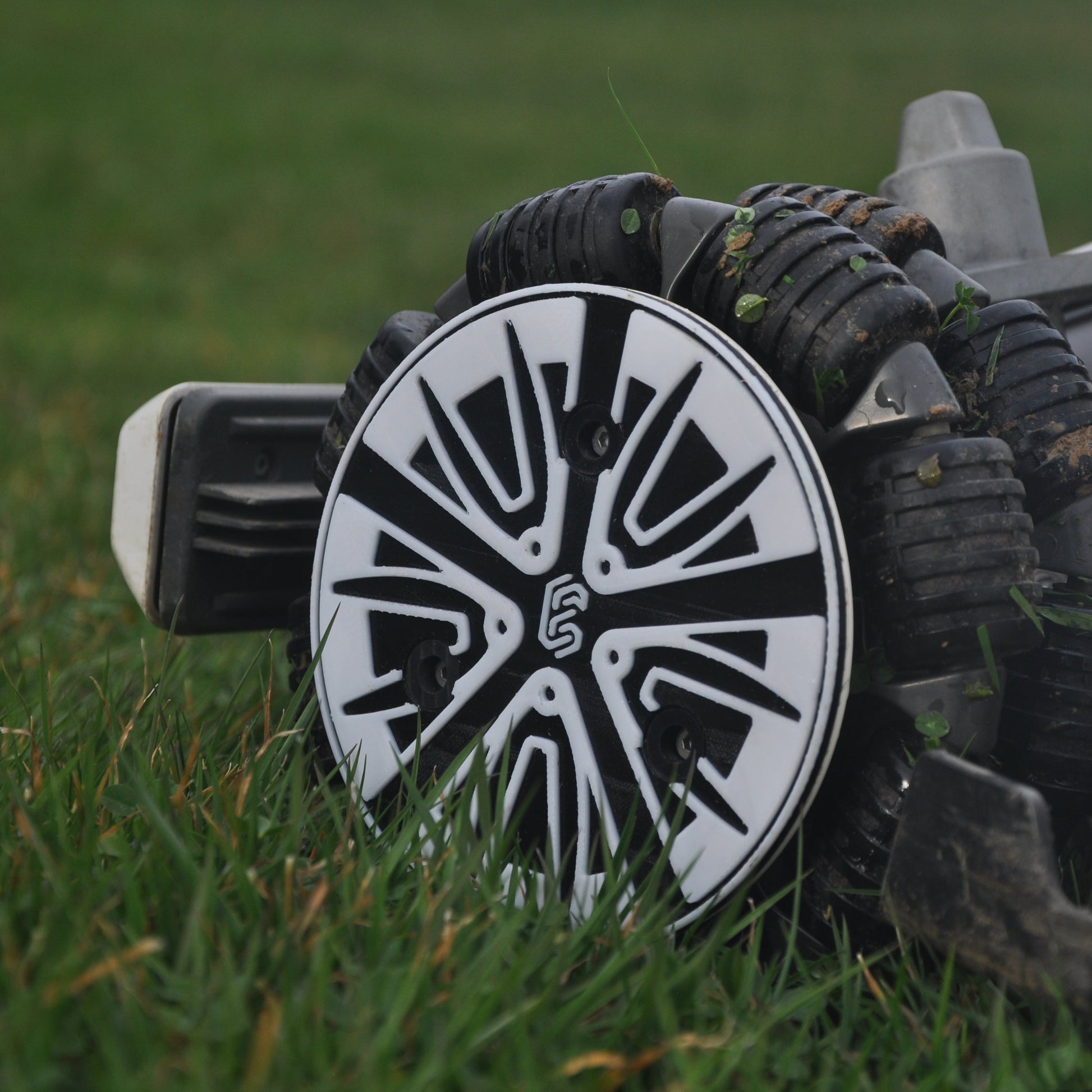 Mammotion Luba 1 & 2 Wheel Cover - Sports Style
