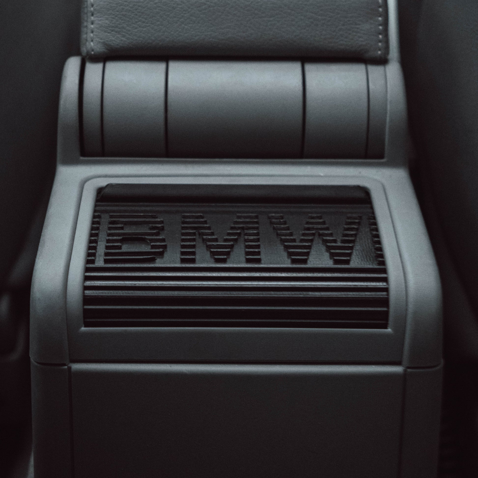 Replacement roller blind for rear ashtray - BMW 3 Series (E46) - BMW Engraving
