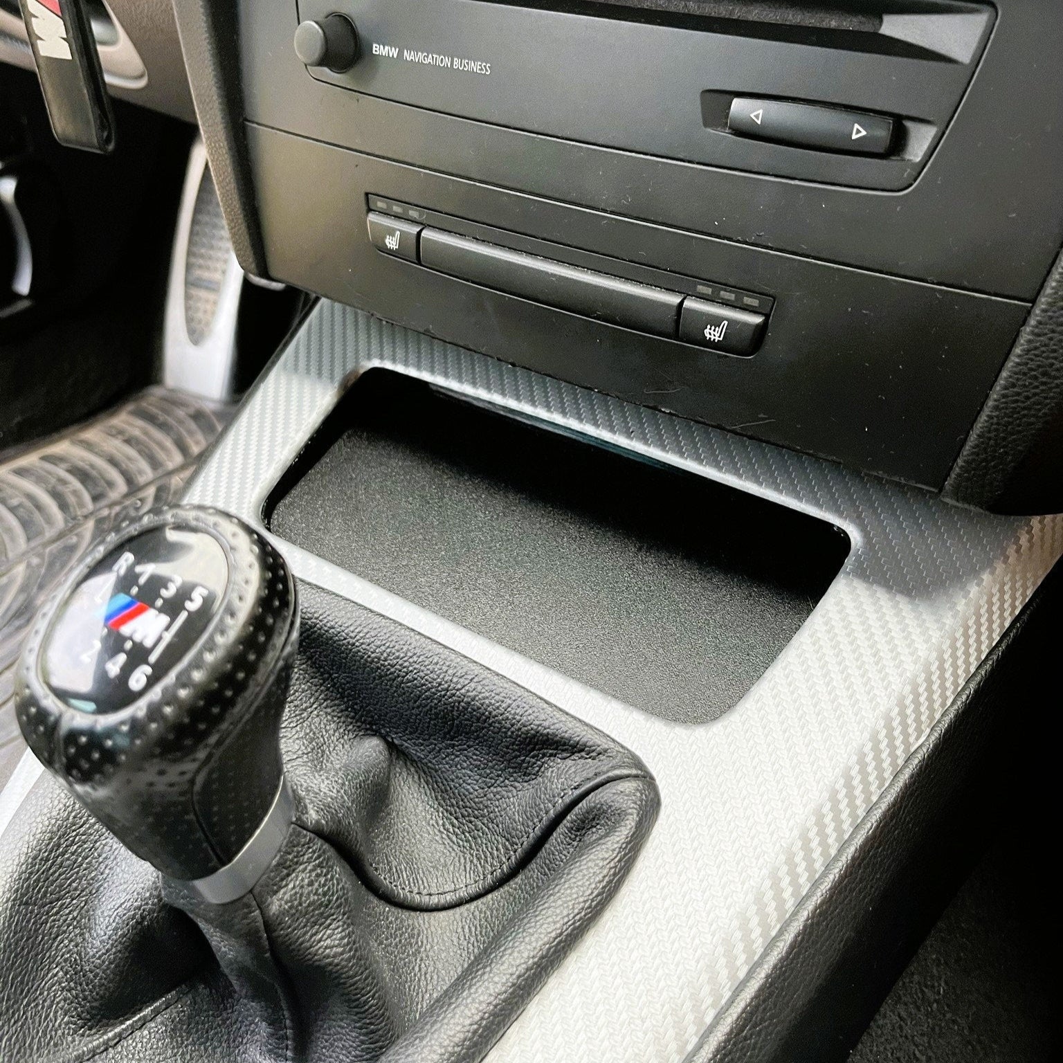 Additional TPU mat for BMW 3 Series (E9X) wireless charger
